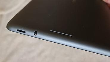 grejalica sa termostatom: ASUS tablet – Android - Ekran oko 10 inča, široke ivice, prednja — 7