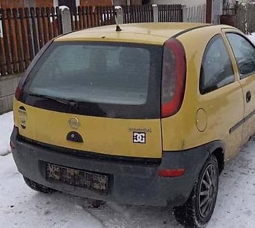 zuti zec: OPEL CORSA C 1.0 - KOMPLETAN AUTO U DELOVIMA | Z10XE OZNAKA MOTORA — 4