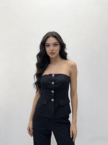 Rolke: 🔥Ženski komplet top bez bretela sa dugmadima i pantalone 
✅2500 din — 2