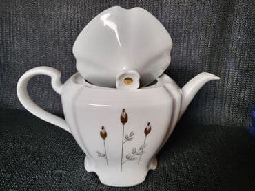 forma ideale donji kuhinjski elementi: Bokal nov 1986 do 1993g Bareuther Bavaria porcelan. Nov bokal,sve na — 2