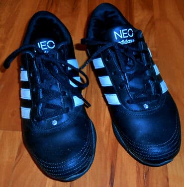 new yorker majice: Adidas, 38, bоја - Crna — 1