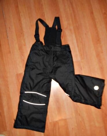 zimske jakne za decu: Ski pantalone za decu od 0 do 6 godina

cena od 900 do 2000 din — 12