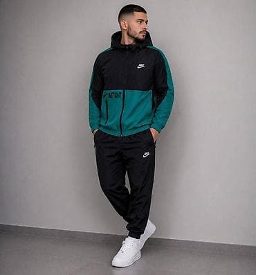 Trenerka Nike, bоја - Šareno