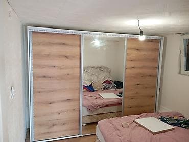 Klizni ugradni/polustanding garderoberi po meri - Trokrevetna klizna