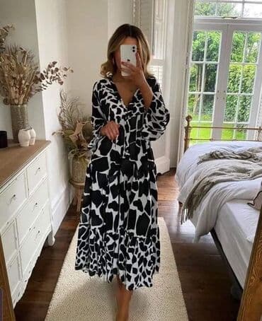 plisane haljine: 2700 — 4