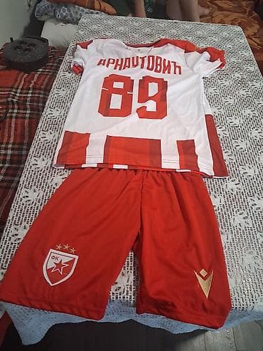 ženski pleteni kompleti: FK Crvena zvezda – komplet dres sa šortsom - Domaći dres: crveno‑bele — 2