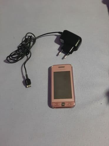 samsung punjač: Telefon Samsung SGH 5230 ispravan telefon radi na sve mreze,telefon — 4