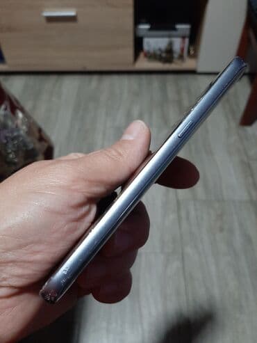samsung do 250 evra: Samsung S7 ispravan na telefonu je razbijen ekran ekran mu ne radi — 4