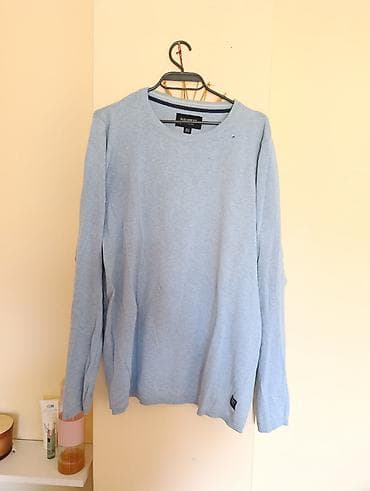 pull and bear šuškavac: Pulover PULL&BEAR – svetloplavi - Model: muški džemper/pulover sa — 1