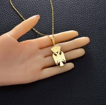 srpski grb lanac: Lanac sa priveskom
Cena 1300din — 5