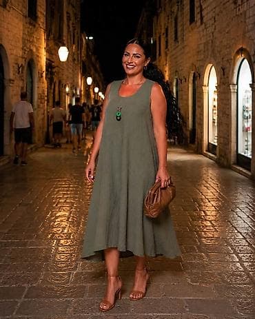 haljine za punije devojke: 07. Haljina za punije + ogrlica
2XL 3XL 4XL 
2.700 dinara H — 3