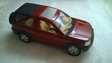 range rover igracka: Burago Land Rover Freelander ocuvan — 1