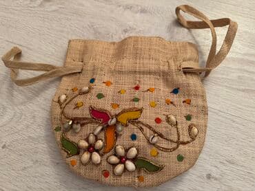 chantal torbe: Handmade, Material: Canvas — 1