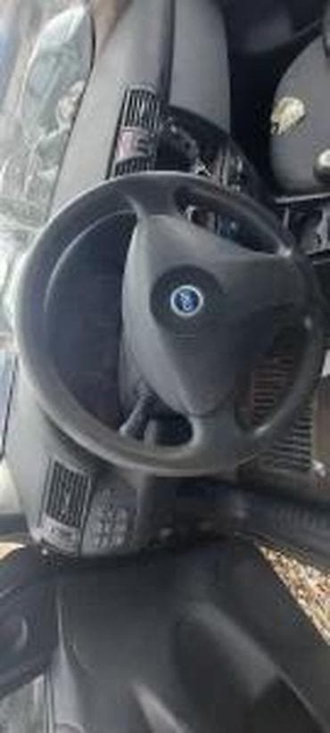 pedale: FIAT STILO VOLAN | Volan za stila dobro stanje — 2