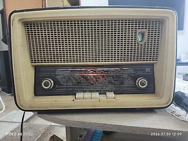 Retro lampno radio prijemnik sa eksternim FM/AM tunerom - Klasični