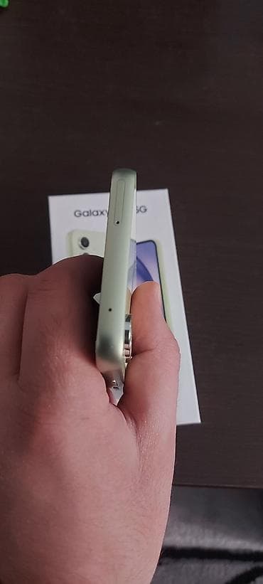 canon 700d cena: Samsung A54, jaca verzija 8/256 gb, yellow, izuzetno ocuvan, kutija uz — 4