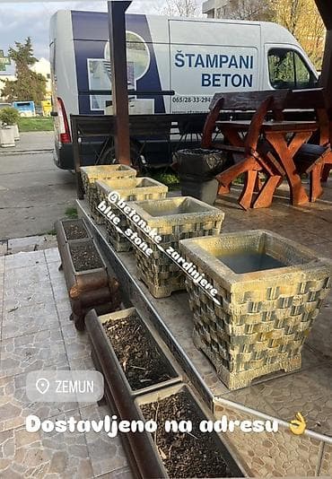 Betonske žardinjere „Blue Stone“ – masivne kvadratne saksije od na lalafo.rs Betonske žardinjere „Blue Stone“ – masivne kvadratne saksije od