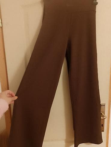 Women's Clothing: Nike ženske pantalone – Dri-FIT, braon - Model: široke nogavice — 1