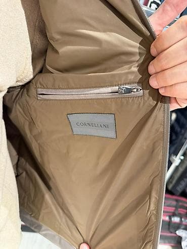 pantalone muske levis: Corneliani muška lagana puffer jakna - Model: kratka, slim kroj - — 2