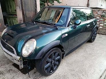 prodaja auta loznica: MINI COOPER S 2004. GOD. - KOMPLETAN AUTO U DELOVIMA | Polovni — 3