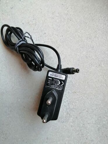 Kablovi i adapteri: 12v/0,5a — 1