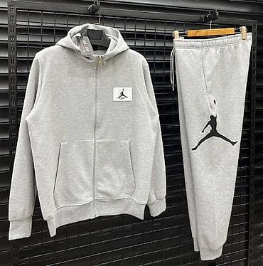 trapstar jacket srbija: Muške komplet trenerke 
S, M, L, XL, XXL, 
Cena 3999din
PS✨ — 1