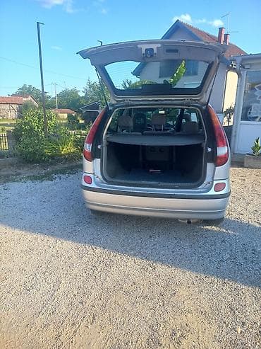 nosac za tv cena: Nisan note 2002 1.8 sa atestiranim plinom
prodajem menjam cena 1000 e — 7