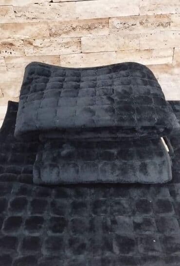 flekeri za trosed dvosed i fotelju: Neklizajući plišani flekeri Set sadrži tri dela, za trosed, dvosed i — 16