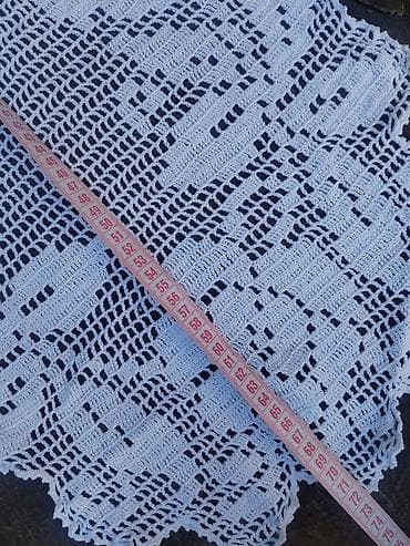 draperije cena: Milje, super očuvana - Rukom hekano milje/čipkasti stoni ukras u — 4
