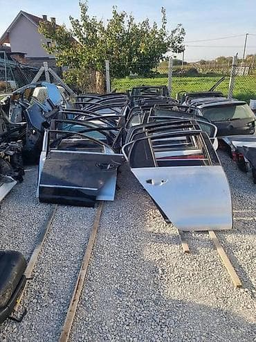 igle za pen: VRATA ZA VOLKSWAGEN GOLF 5, GOLF 6, GOLF 7 . OD 2004. DO 2023. GOD — 4