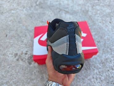 air max 270 black and red: Trainers, Nike, size - 46 — 4