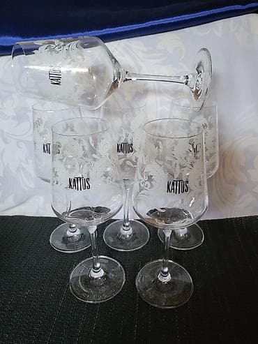 Prehrambeni proizvodi: Case nove za vino iz 90ih,kristalno staklo Rastal Nemacka. Case za — 7