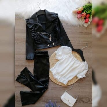 Jaknica: 2800 din 🤍Majica sa torbicom: 1600 din Pantalone: 1650 din na lalafo.rs Jaknica: 2800 din 🤍Majica sa torbicom: 1600 din Pantalone: 1650 din