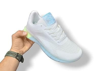 omega geneve cena: Reebok Urban / 2026
(36-41)

Akcijska cena: 3500 din
US🤍 — 3