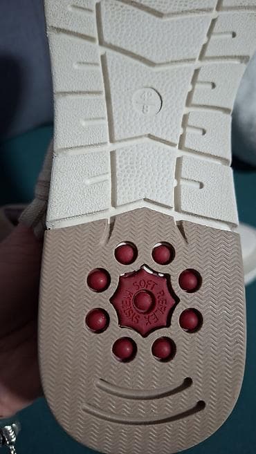 guess patike sa cirkonima: Relife patike sa Soft Reflex System tehnologijom. - Model: Relife — 2