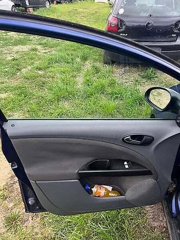 kupujemprodajem i rav4 2005 osvetlenja: VOLAN ZA SEAT ALTEA | Volanza Seat Altea 1.9 TDI, 5 brzina manuelni — 4