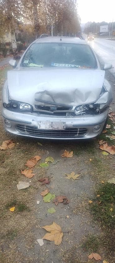 polovni automobili kucevo: Fiat Marea Weekend – karavan, srebrna boja, benzinski motor. Prednji — 2