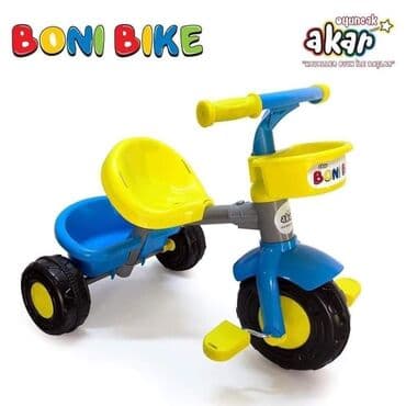 bicikle za devojcice od 10 godina: Tricikl na pedale BONI CENA 4000 dinara Dimenzije 64x50x48cm — 2