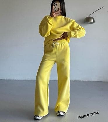 🔥Ženski termo trenerka komplet – duks + široke pantalone
✅3000 din