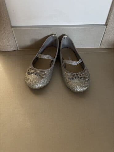 čarobne zvučne priče 2: Dve novogodisnje zvucne knjigice za decu,jedna je 800dinara,knjigici — 31