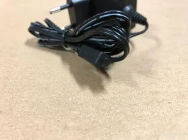 polovni tableti na prodaju: #0855 Adapteri za D-Link (AC/DC); Dva modela: Model 1: 5V; 550 mA; — 1