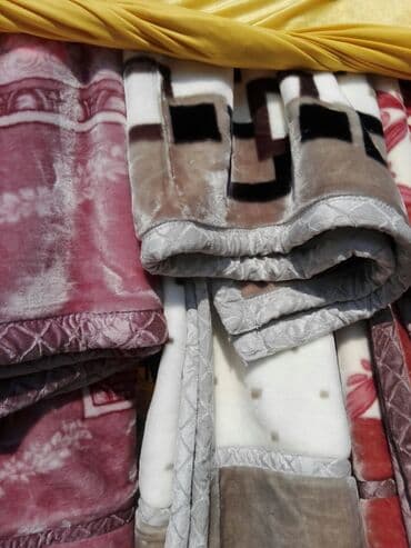 stilske rucice za namestaj: Cebe duplo 2mx2,2m — 1