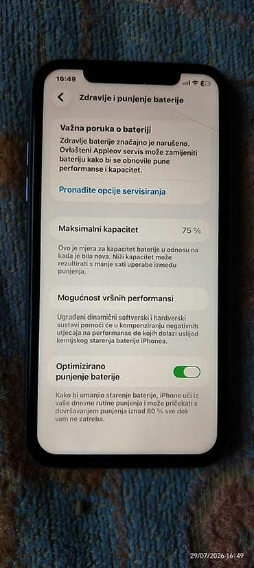 sinsay futrola za laptop: Apple iPhone 11, roza boja - Ekran Liquid Retina HD (LCD) sa Face — 8