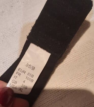 helanke sa mrezicom: Grudnjak sa žicom, crno‑beli karirani dezen. - Veličina: 85B (EUR 85B — 3