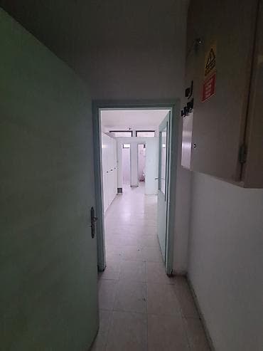 kancelarijski prostor izdavanje: Iznajmljujem magacinski i kancelarijski prostor - Zemun. Lokacija — 5