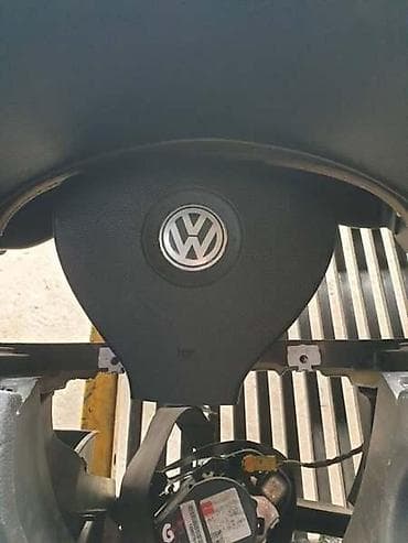 kisobran za soferku: INSTRUMENT TABLA ZA VOLKSWAGEN GOLF 5 | U ponudi sve vrste polovnih — 2
