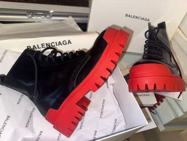 Gležnjače: Gležnjače, Balenciaga, 39 — 2