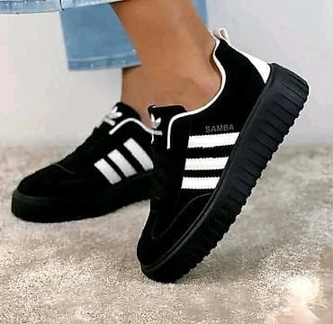 karl lagerfeld patike akcija: Samba 1
Cena: 3400din
Brojevi: 36-41
PS✨ — 5