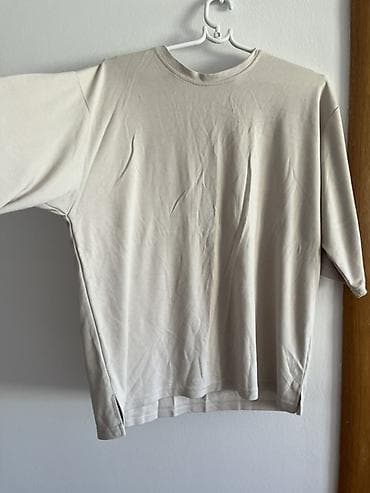 zara basic: Komplet u svetloj bež/krem nijansi, sastavljen od bluze dugih rukava i — 1