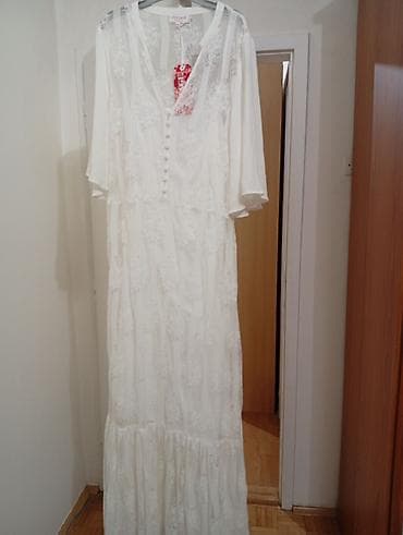 zlatne visece mindjuse: Duga bela čipkana haljina sa šlepom – KappAhl, linija Vintage Stories — 5